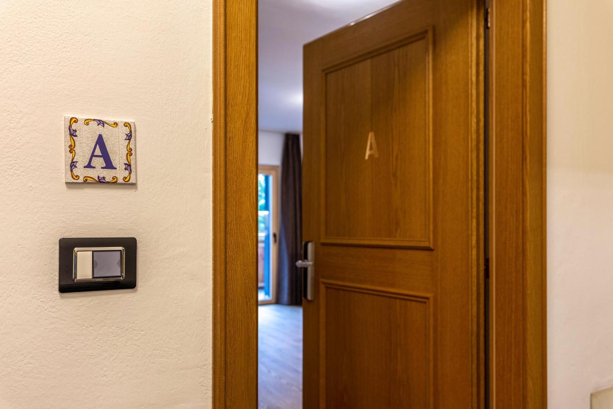 Kamerloy Apartments A Campitello di Fassa Exterior photo